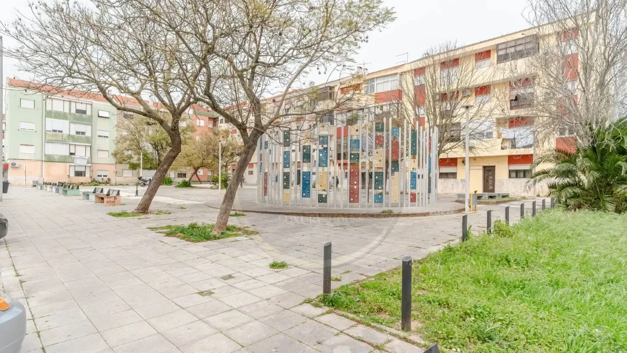 Apartamento no Barreiro – Excelente Localização