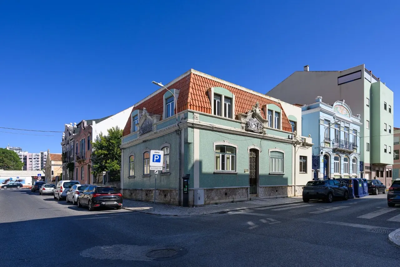 Prédio para Venda – Centro de Setúbal – Ideal para Serviços