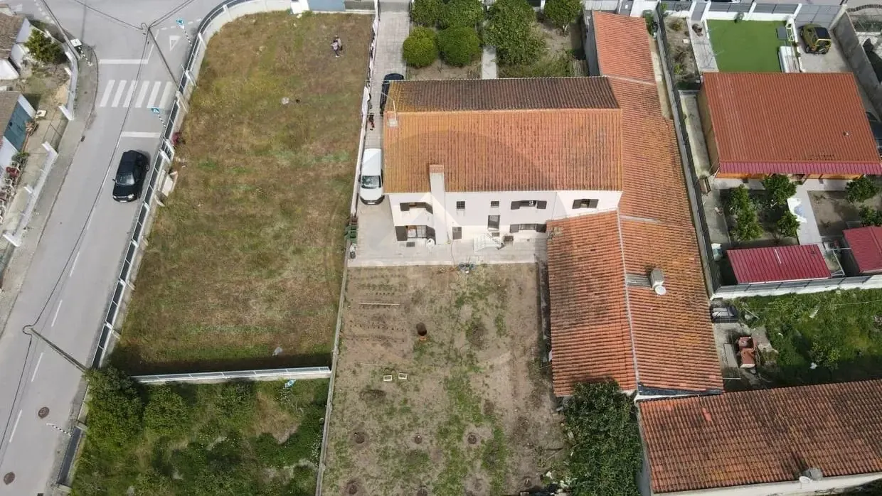 Terreno à Venda em Fernão Ferro